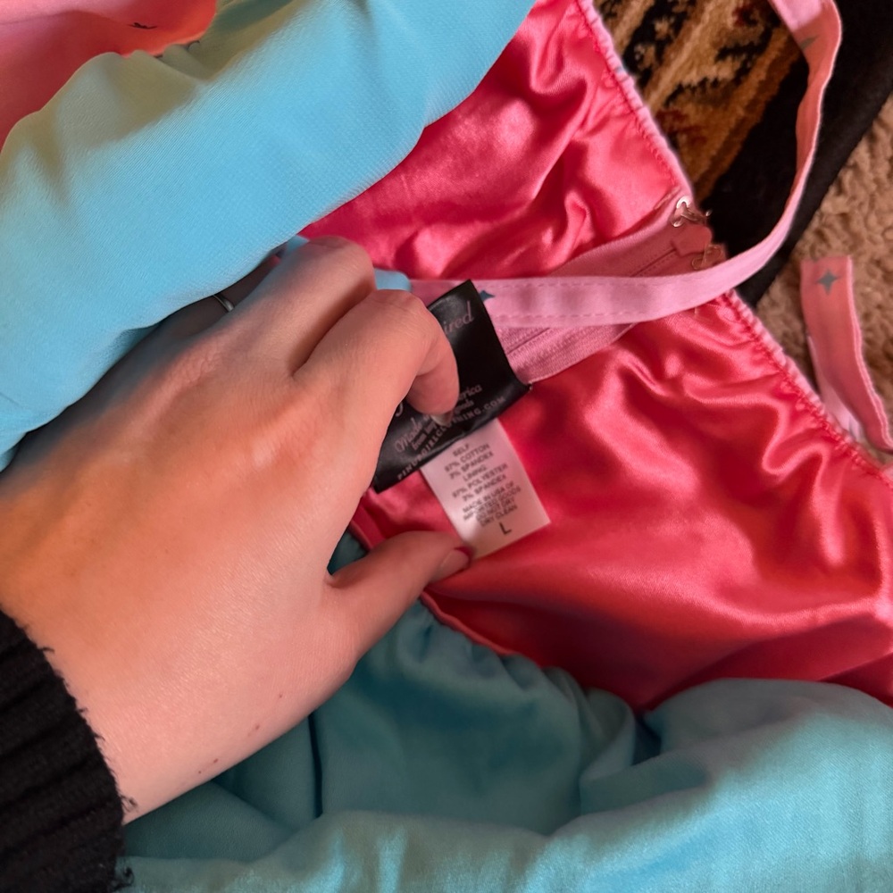 Rare sleeping beauty pin up dress - Picture 4 of 7